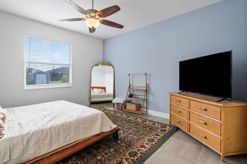 364 Saginaw Ave, Fort Pierce FL  34953-5988 exterior