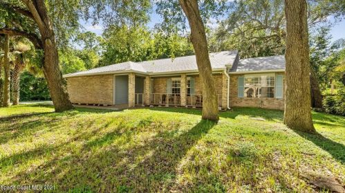 6950 Camden Ave, Cocoa, FL 32927-8335