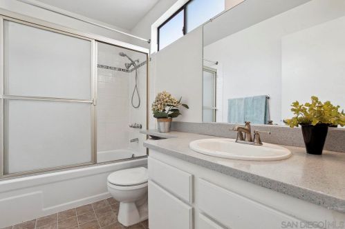 6787 Caminito Del Greco, San Diego CA 92120-2221 exterior