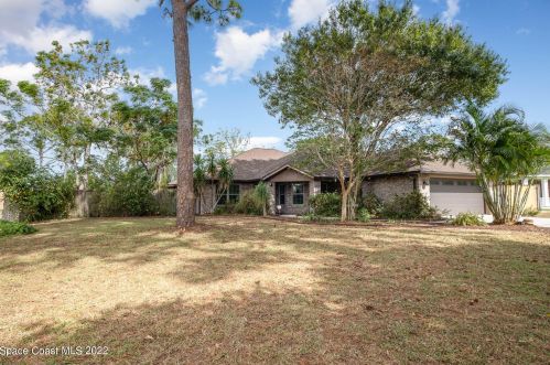 6695 Hundred Acre Dr, Cocoa, FL 32927-2365