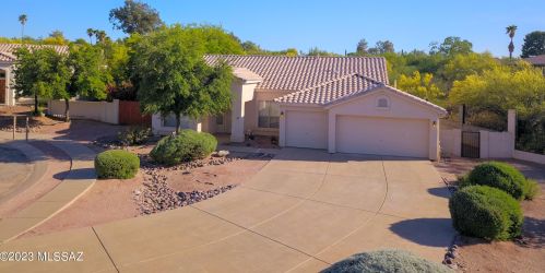 318 Nightfall Ave, Tucson, AZ 85748-3712