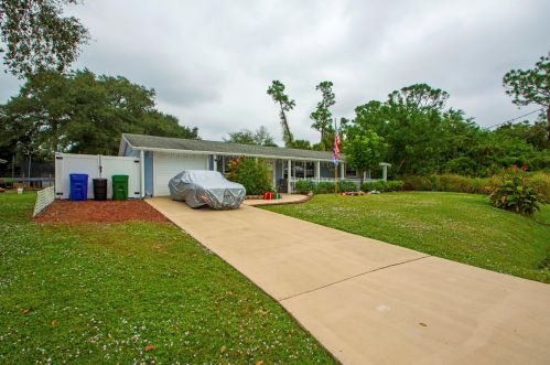 541 Concha Dr, Sebastian, FL 32958-6505