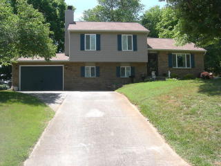 1626 Summerhill Dr, Knoxville, TN 37922-6257