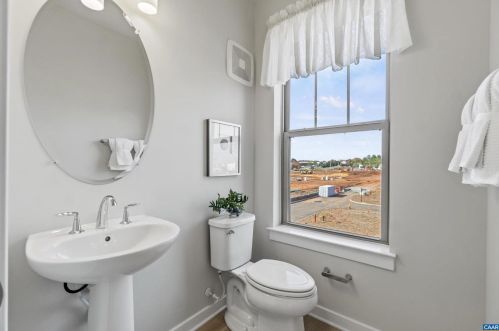 5985 Mccomb St, Crozet VA  22932-3023 exterior