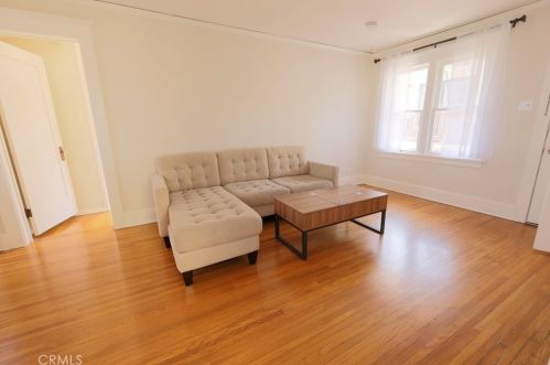 280 Orizaba Ave, Long Beach CA 90814-2453 exterior