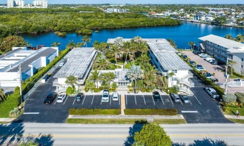 6520 Ocean Blvd, Boynton Beach, FL 33435-5250