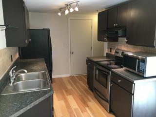 60 Thimbleberry Rd, Ballston Spa NY  12020-4360 exterior