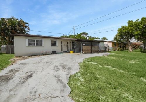5600 Souchak Dr, West Palm Beach, FL 33413-1253