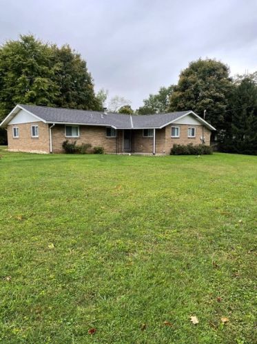 104 Heather Dr, Herminie, PA 15637-1239