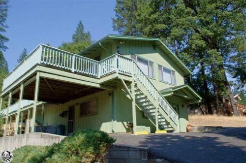 13130 Wells Fargo Dr, Groveland, CA 95321-9408