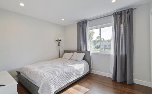 10655 Valley View Dr, Rancho Cordova CA  95670-2468 exterior