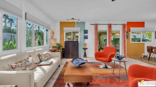 207 Safari St, Palm Springs, CA 92264-9028