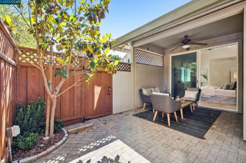 1370 Danville Blvd, Alamo CA  94507-1909 exterior