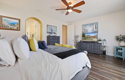767 Red Barn Pl, Lathrop CA  95330-8975 exterior