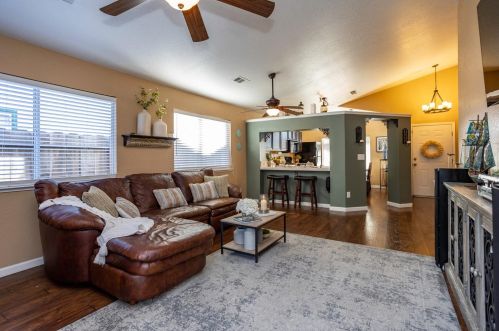 5324 Firenza Way, Salida CA  95368-9014 exterior