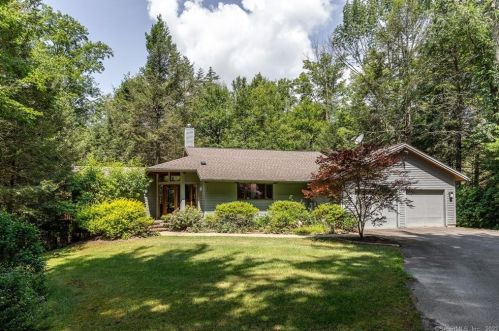 18 Chatham Ct, Goshen, CT 06756-2112