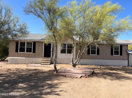 7700 Desert Rose Trl, Tucson, AZ 85743-9473