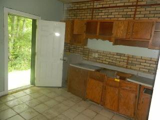 2384 Hawkins Mill Rd, Memphis TN  38127-3513 exterior
