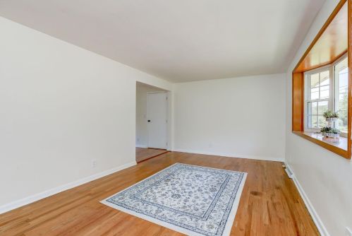 2933 8 Mile Rd, Cincinnati, OH 45244-2534