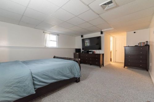 335 Albion Rd, Lincoln RI  02865-4240 exterior