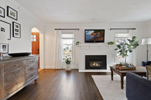 2096 Eleanor Ave, Saint Paul, MN 55116-1354