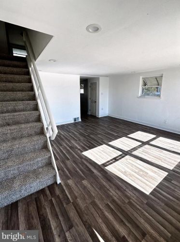 3459 Aubrey Ave, Philadelphia PA  19114-3601 exterior