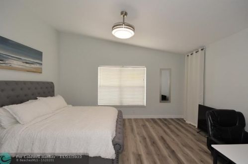 20826 21 St, Hollywood FL 33029-2334 exterior