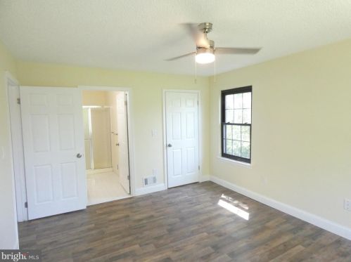 31 Rickard Ct, Lawrence Township NJ  08648-2669 exterior