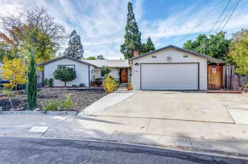 1820 William Way, Concord CA  94520-3949 exterior