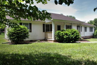 1411 Gibbons Rd, Cookeville, TN 38506-5063