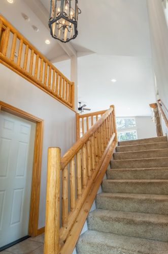 1681 Tionontati St, South Lake Tahoe CA  96150-4902 exterior