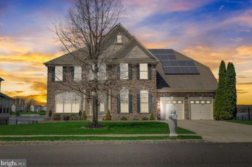 33 Mullen Dr, Erial NJ  08081-1300 exterior