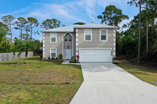 4251 Karluk Dr, Fort Pierce, FL 34953-6891
