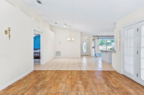 1845 Mango Tree Dr, Edgewater FL 32141-3925 exterior