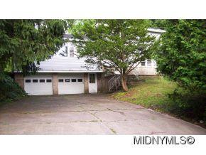 1434 Albany St, Utica, NY 13501-4271