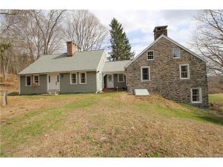 2123 Britain Rd, Southbury, CT 06488-1287