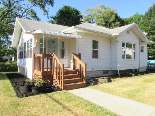 1610 Lynn St, Mishawaka, IN 46545-7028