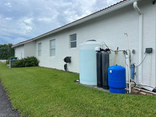 4019 22 Ave, Naples FL  34120-8965 exterior