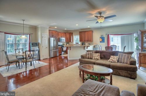 152 Ashford Way, Camp Hill PA  17011-3919 exterior