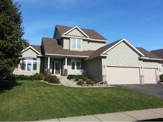 1704 Windsor Dr, Prior Lake MN  55379-8072 exterior