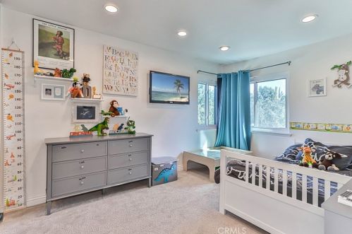 26316 Plata Ln, Calabasas CA  91302-2611 exterior