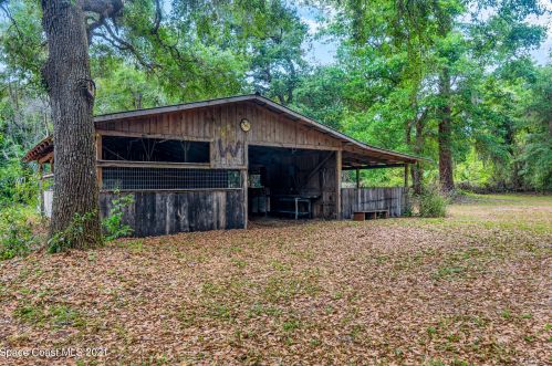 3595 Huntington Ave, Mims, FL 32754-6652
