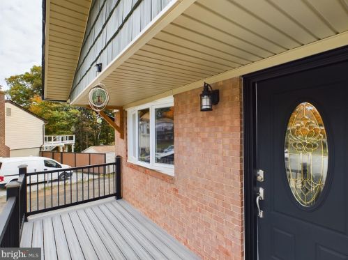 4801 Kempair Dr, Woodbridge VA  22193-4632 exterior
