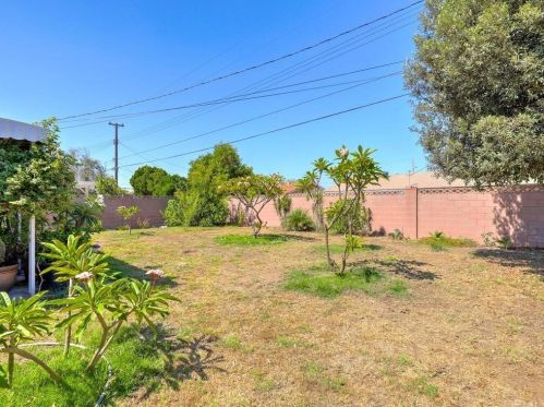 7845 La Mirada Cir, Buena Park CA  90620-2308 exterior