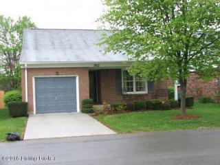 8813 Staghorn Dr, Louisville, KY 40242-3489