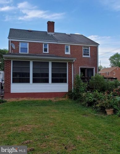 140 Kentucky Ave, Wilmington DE  19804-3310 exterior