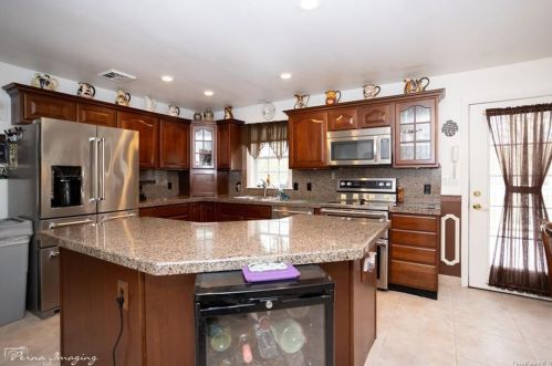 889 Greenville Tpke, Middletown, NY 10940-7171