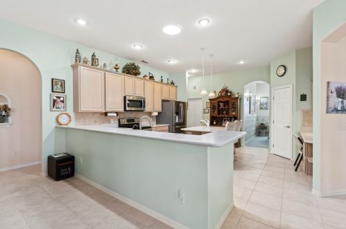 2044 Morningside Blvd, Fort Pierce FL 34952-8821 exterior