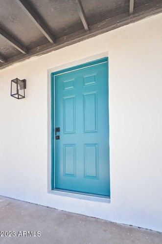 1811 Encinas Ln, Phoenix AZ  85040-1414 exterior