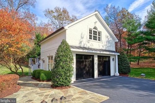 40280 Spectacular Bid Pl, Leesburg VA  20176-7173 exterior